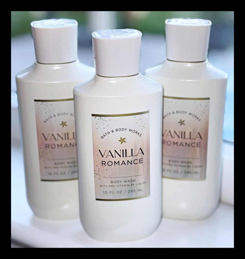 Bath & Body Works Vanilla Romance 10oz Shower Gel Body Wash with Aloe B5 x3